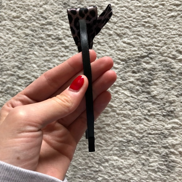 Vintage black & gray leopard print bow headband - Picture 3 of 6